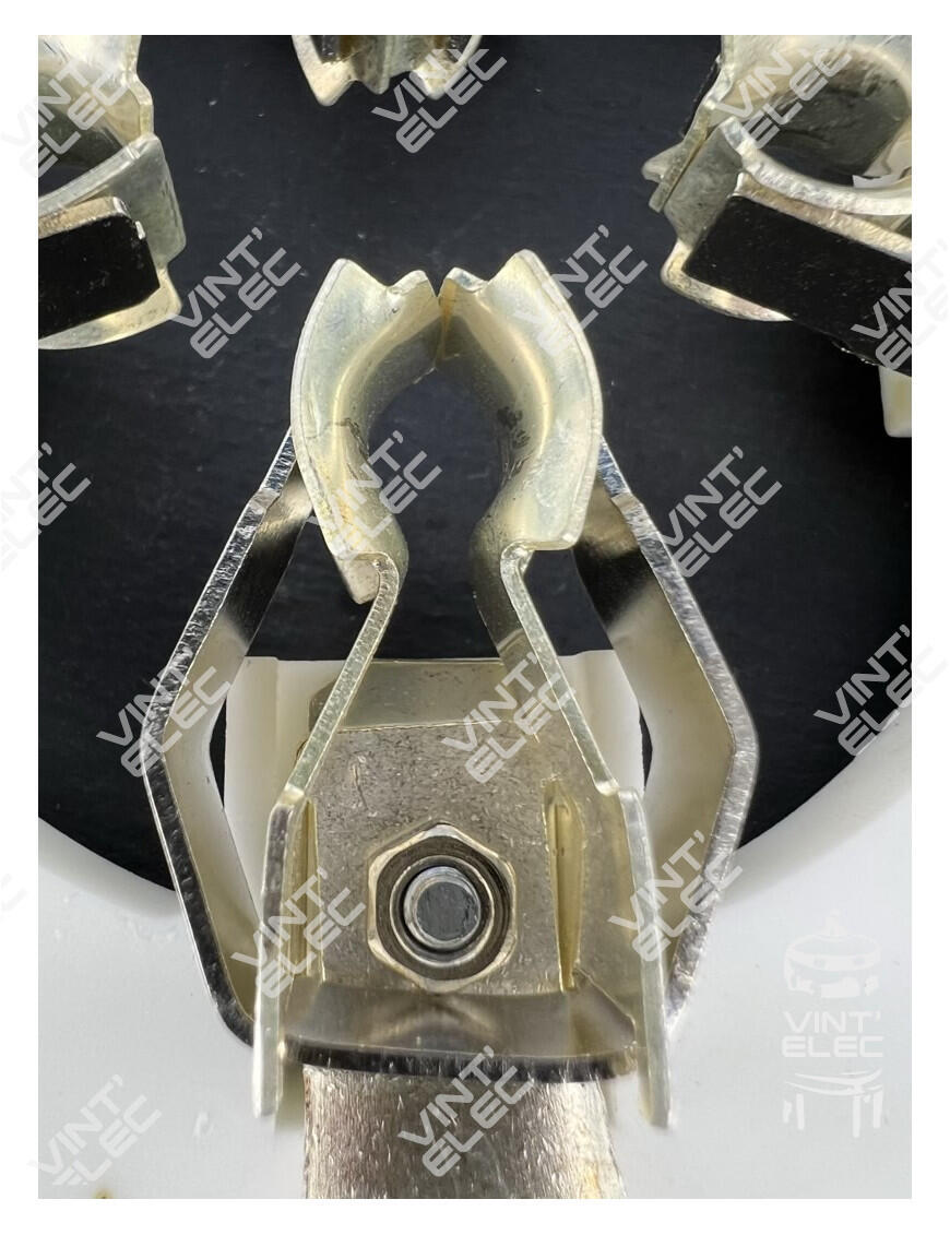 SUPPORT TUBE 4 BROCHES CERAMIQUE POUR TB5-2500 -  Preprod - Tubes...